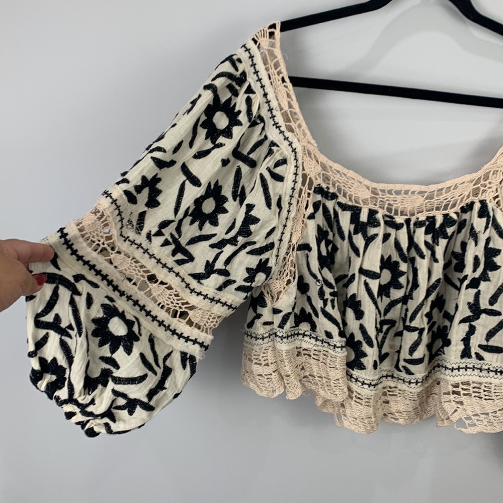 Free People Soleil Cotton Embroidery Crochet Trim Boho Top - Picture 7 of 16